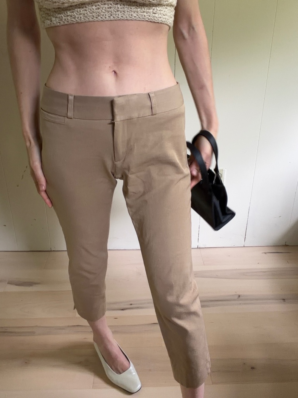 low waisted tan capri trousers preppy Y2K European Summer